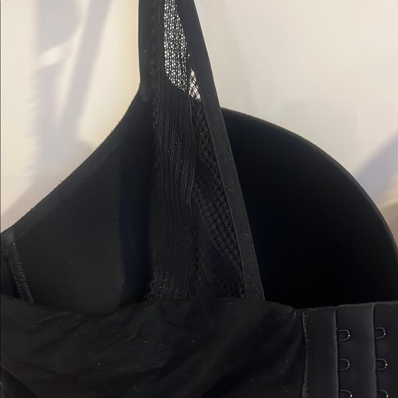 Black Women's Intimate Bra - Picture 7 of 7
